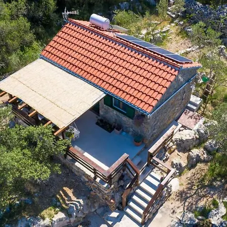 Robinson House
